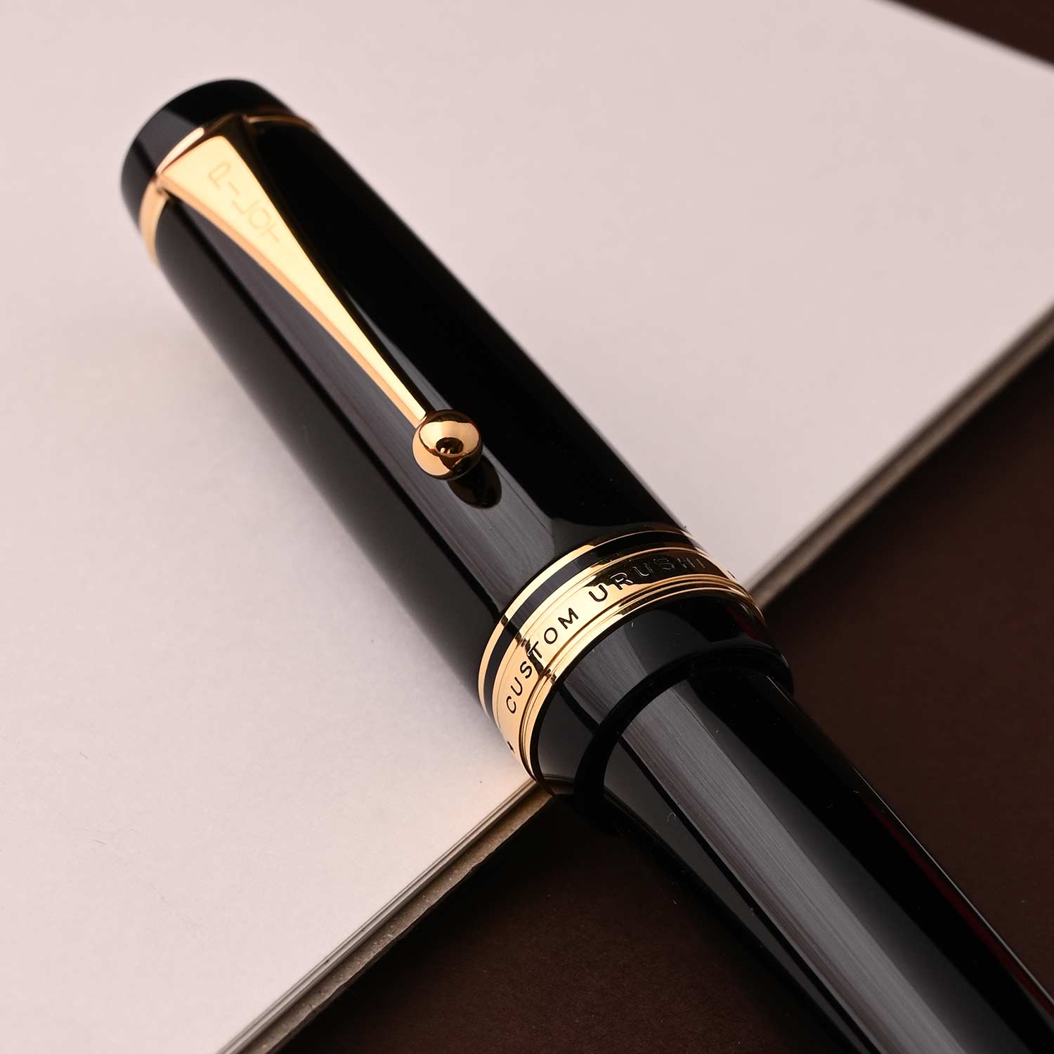 PILOT | CUSTOM URUSHI | 18K Gold With Rhodium Plating Black | Fountain Pen | Medium
