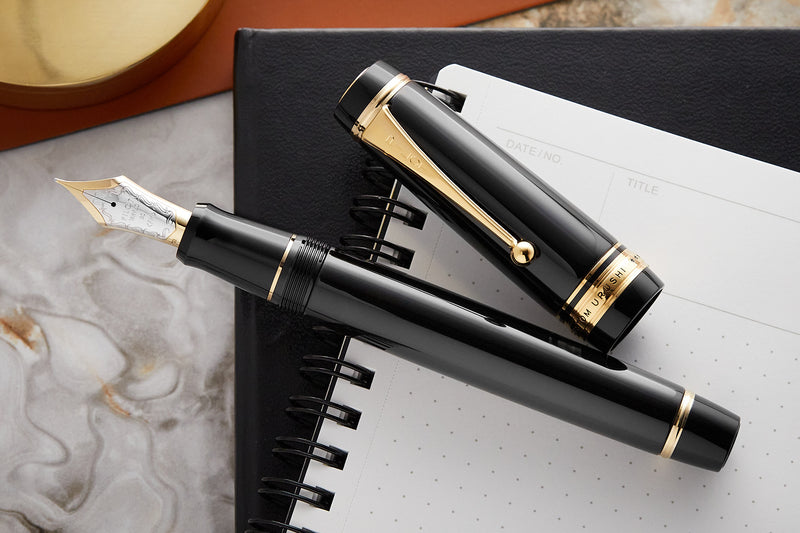 PILOT | CUSTOM URUSHI | 18K Gold With Rhodium Plating Black | Fountain Pen | Medium